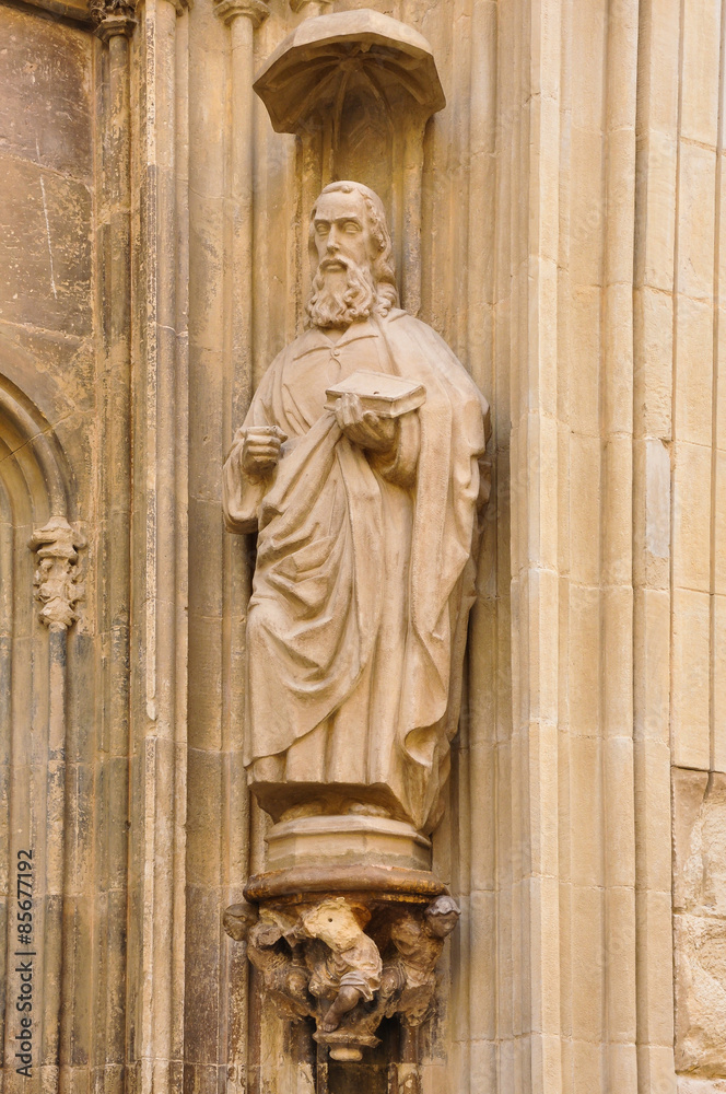 Estatua de San Pedro, Seo de Gandia, Colegiata de Santa María de Gandia, La Safor, Valencia, España