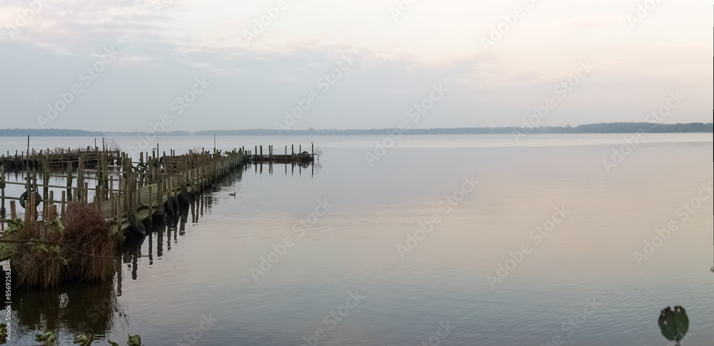Fototapeta premium Bad Zwischenahn, walkway over the Lake