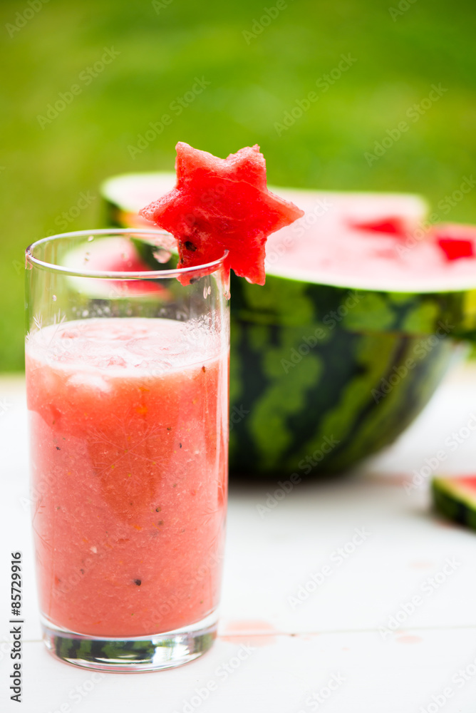 Healthy Watermelon Smoothie with Strawberries Healthy Watermelon Smoothie with Strawberries