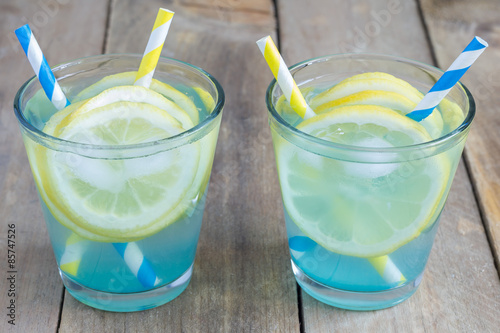 Blue lemonade with fresh lemons