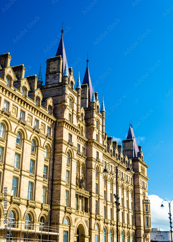 North Western Hotel, a historic buildings on Lime Street in Live