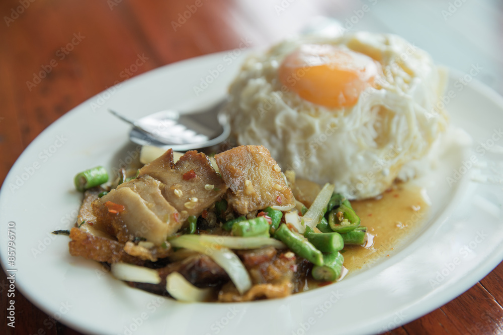 Kale with crispy pork and rice, food