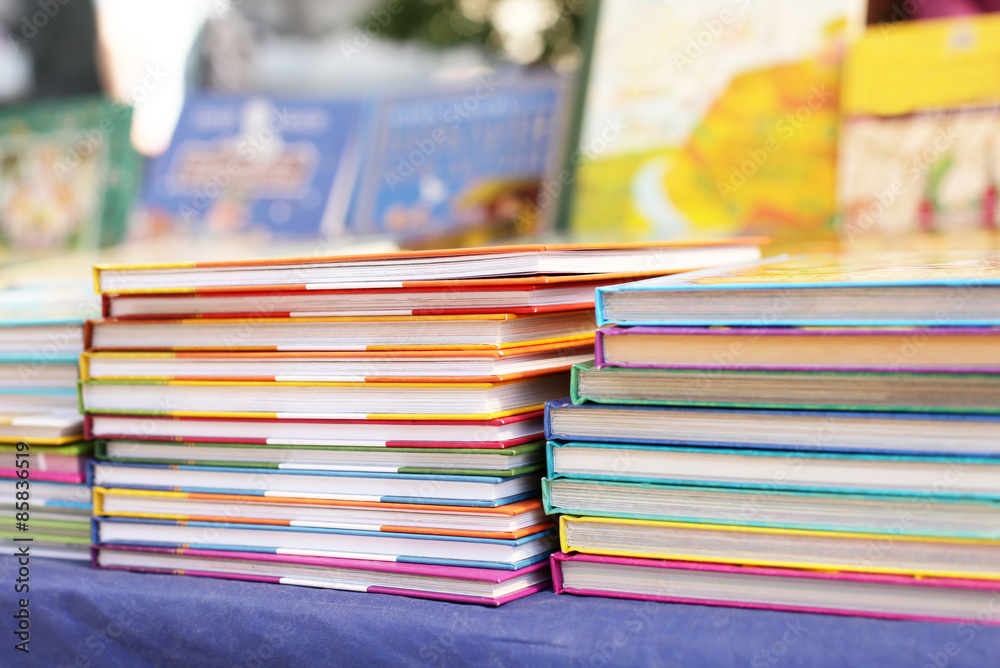 Obraz premium books on store shelves