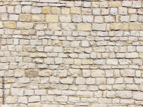 kamienny mur