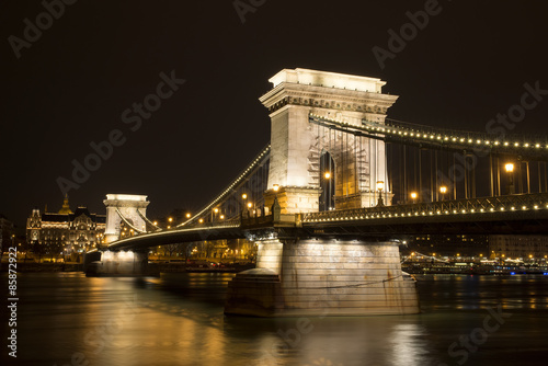 Canvas Print Chain Bridge