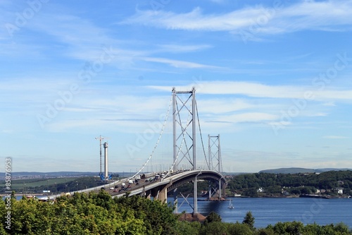 Brücke über den Firth of Forth in Edinburgh.