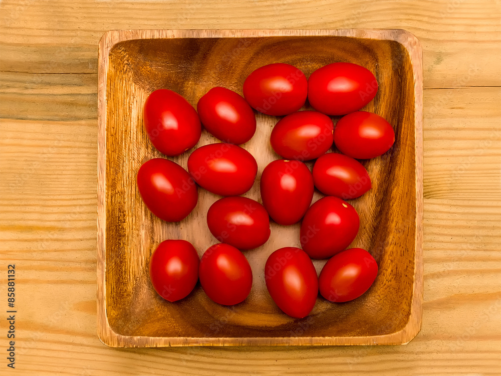 Cherry tomatoes Cherry tomatoes