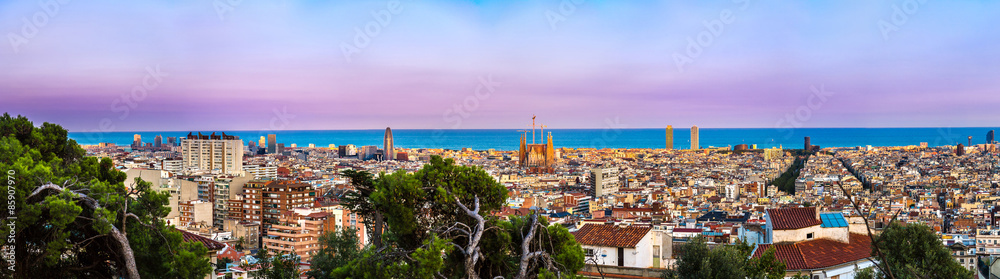 Fototapeta premium Panoramic view of Barcelona