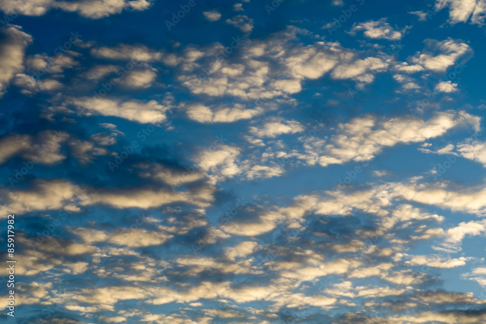 Obraz premium Sunset Sky with Clouds