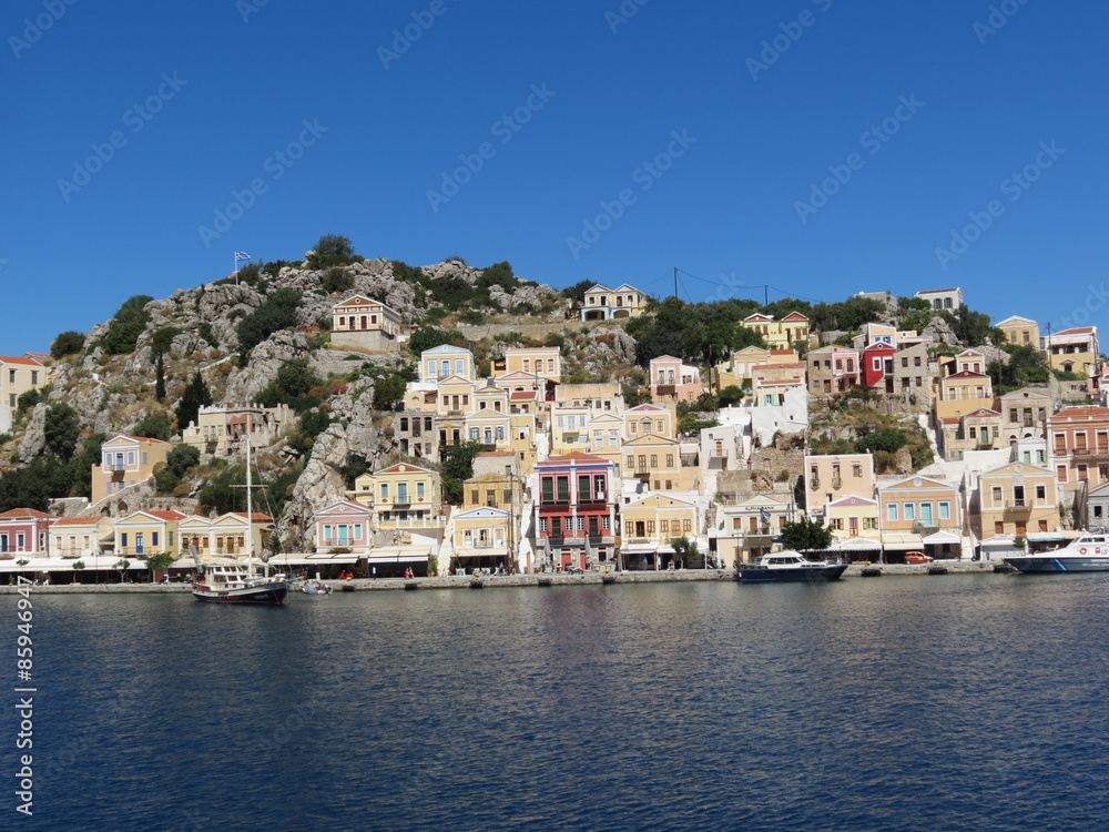 Grèce - Ile de Symi - Le Port et ses maisons typiques