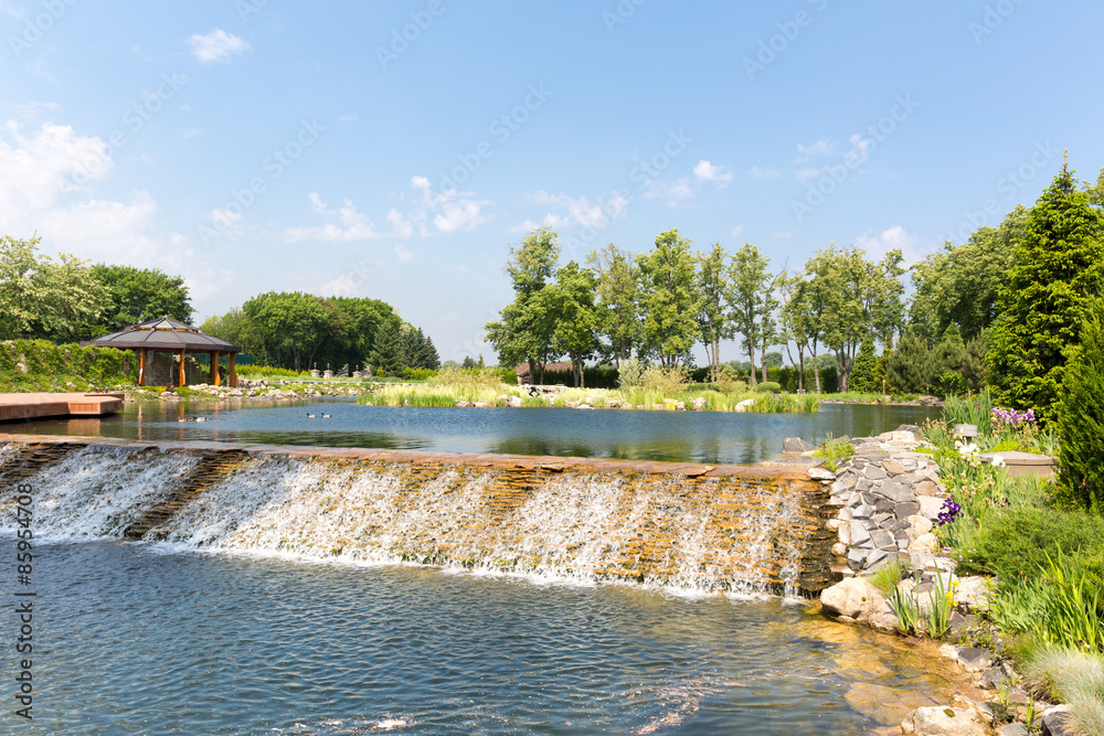 Naklejka premium Beautiful lake