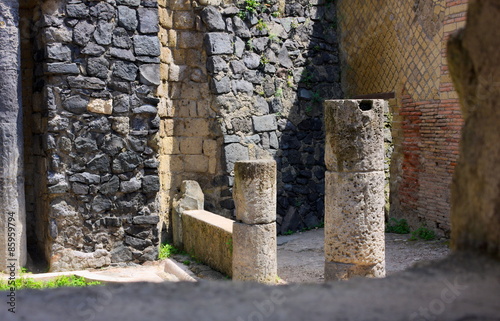 Herculaneum-römische Stadt-IV-Italien  photo