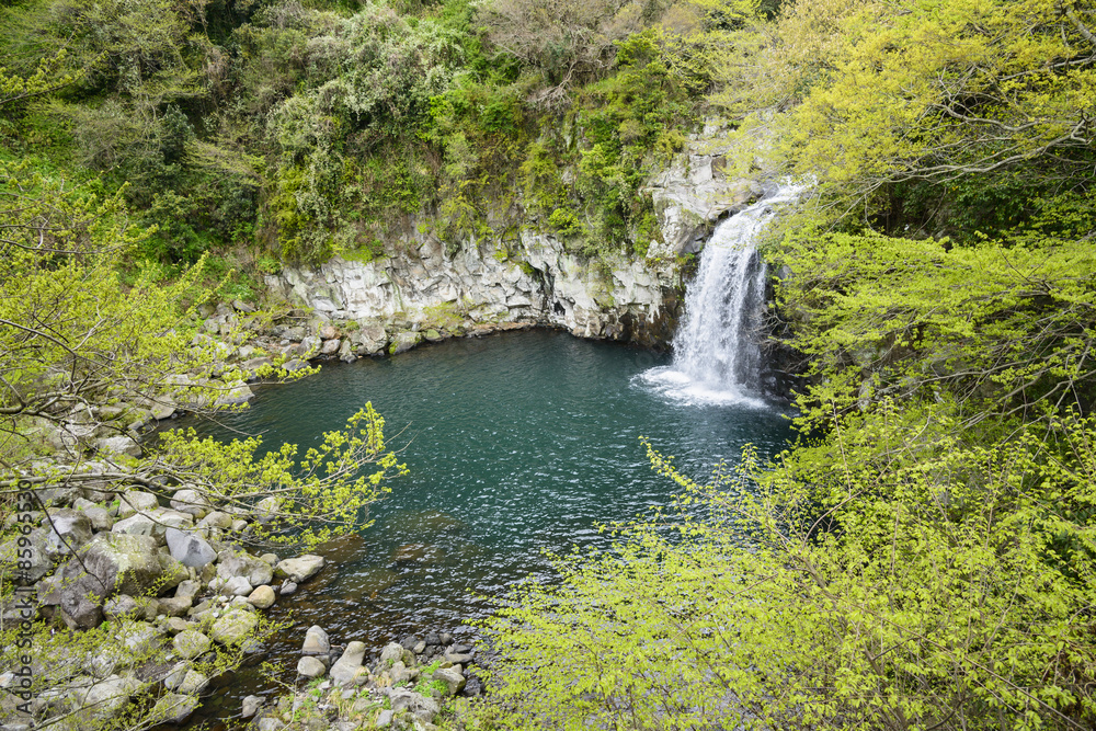 Cheonjeyeon No. 3 falls