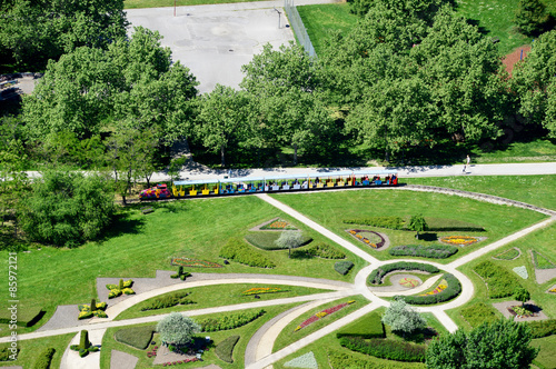 Donauparkbahn aus der Vogelperspektive photo