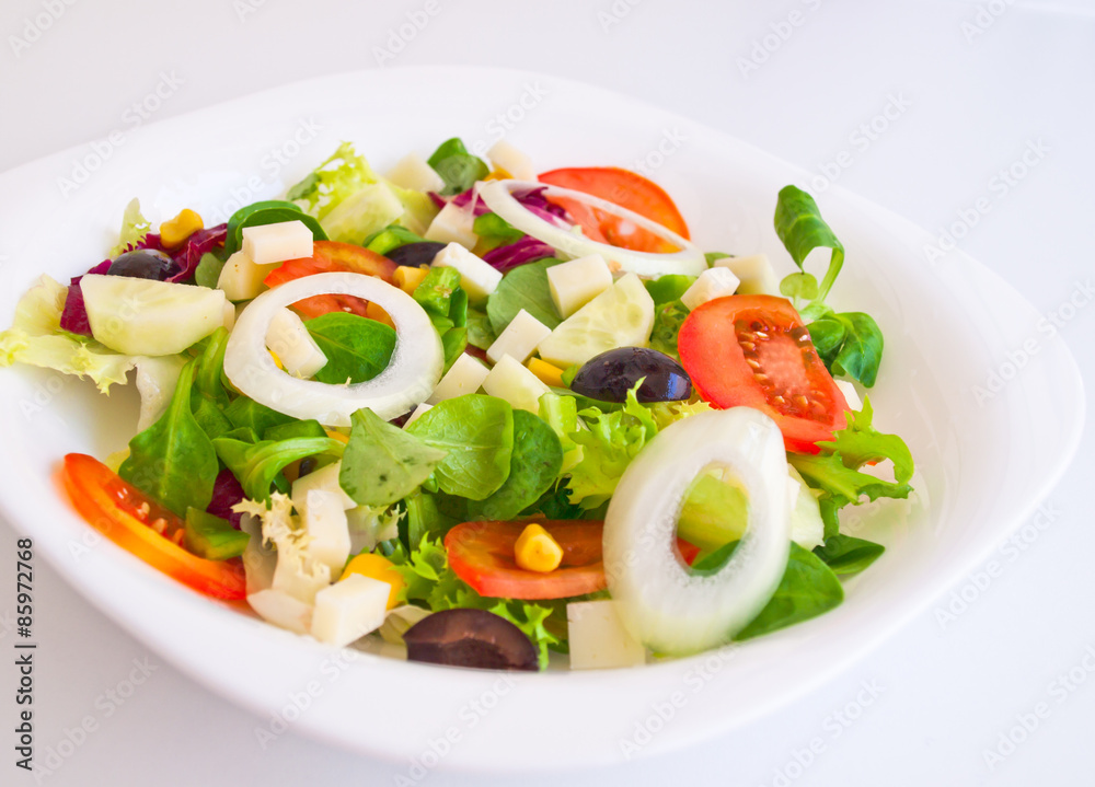 vegetable salad with tomato and onion 1