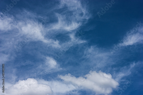 Fototapeta Naklejka Na Ścianę i Meble -  white fluffy clouds