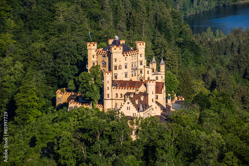 Schloss Hohenschwangau am Schwansee