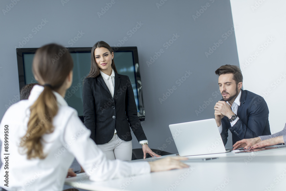 Fototapeta premium Young people in the office