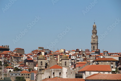 Vista general de Oporto. Portugal. © Trazos sobre Papel