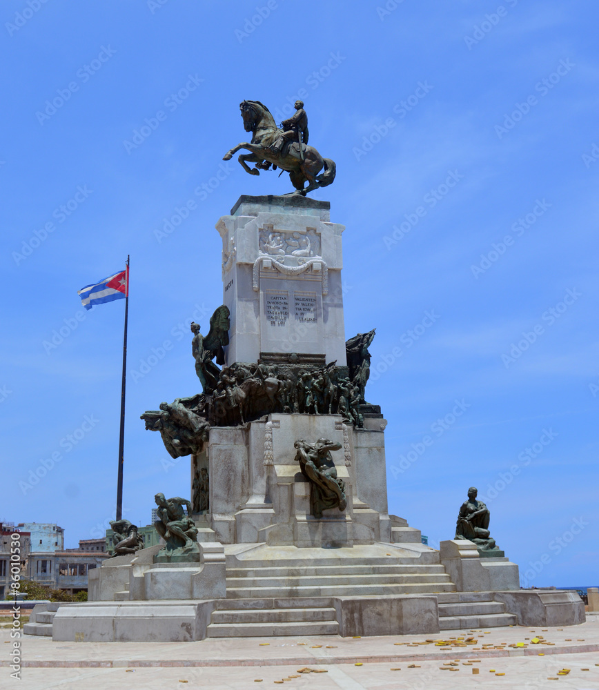 Havana, Cuba: Statue to Antonio Maceo Grajales, fighter for independence