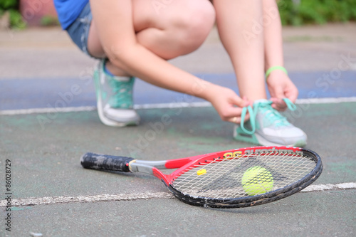 tennis-player knots shoe-laces