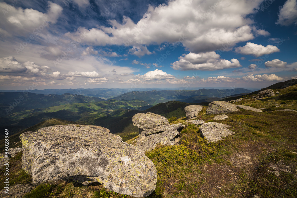 Fototapeta premium Beautiful mountains landscape in Carpathian
