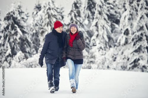 Paar Mann Frau Schnee Freude