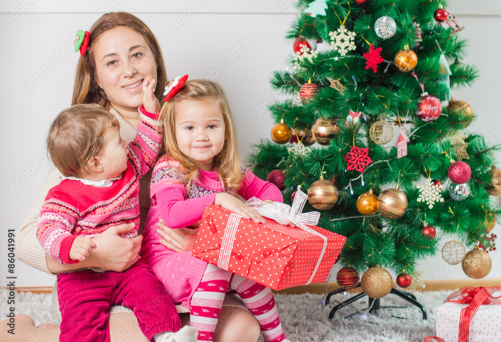 Christmas Happy Family Open Holidays Gift Christmas Happy Family Open Holidays Gift