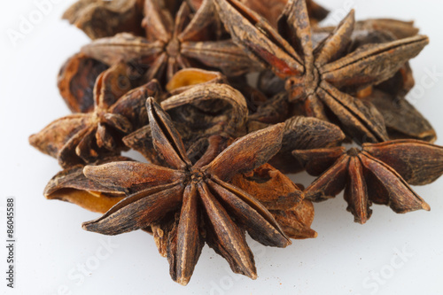 八角　 Star anise