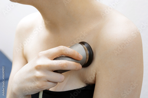 Patient macht Physikalische Therapie als Behandlung photo