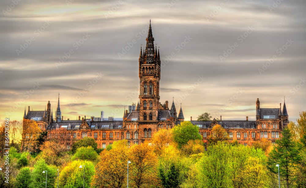 Naklejka premium View of the University of Glasgow - Scotland