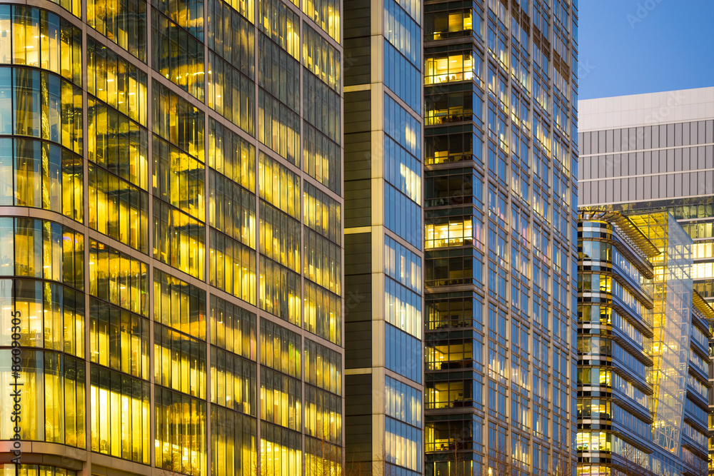 Obraz premium Office building background in Canary Wharf, London