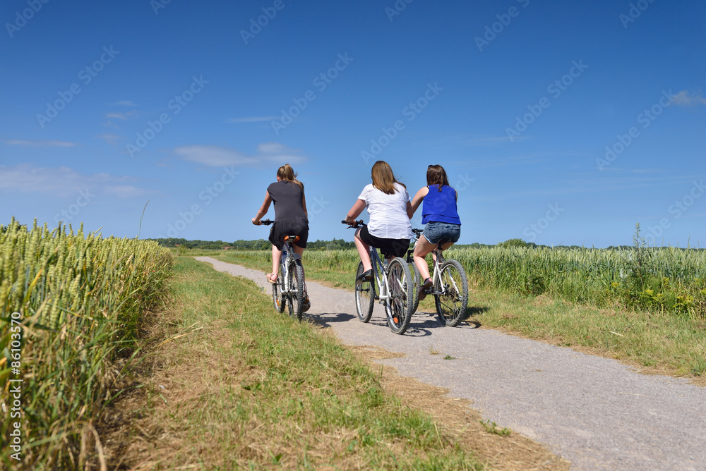 Obraz premium promenade en famille