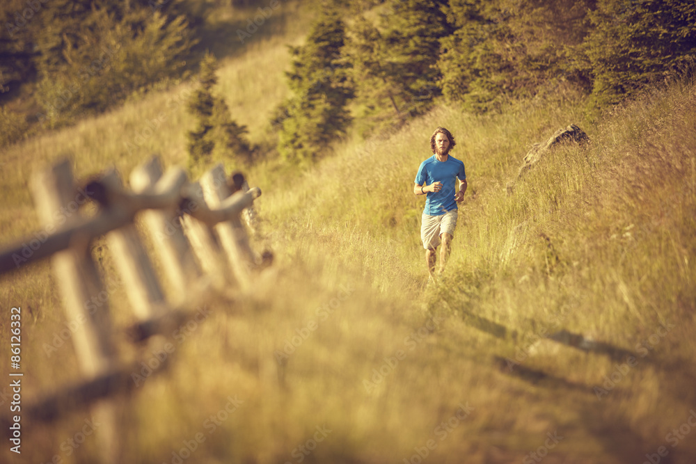 Obraz premium Ragazzo che corre