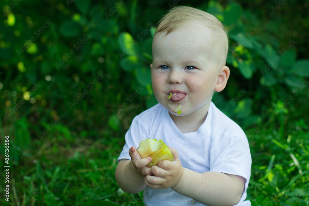 toddler eats toddler eats