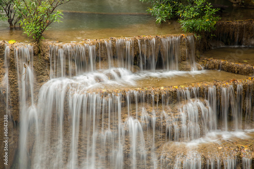 Fototapeta Naklejka Na Ścianę i Meble -  Huai Mae Khamin waterfall in deep forest, Thailand