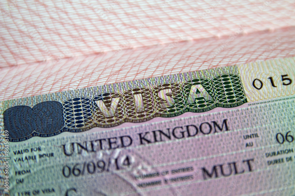 Fototapeta premium United Kingdom visa in passport
