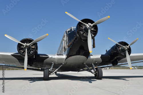 JU 52