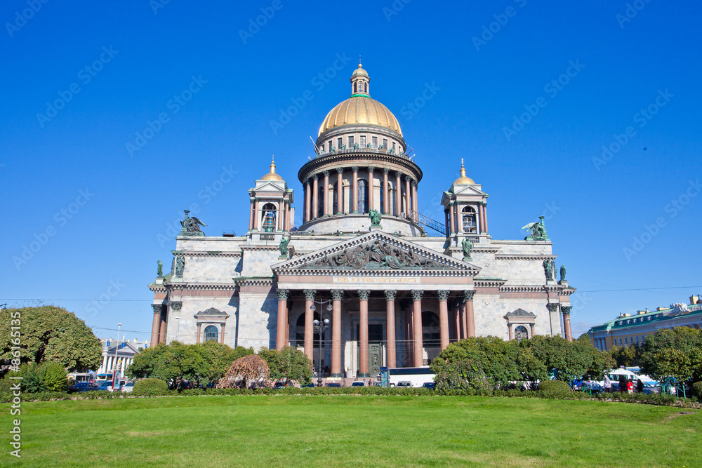 Saint Isaac's Cathedral in St. Petersburg, Russia 