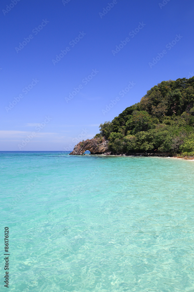 Fototapeta premium Koh Khai, A Famous Island