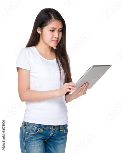Young girl use of tablet pc