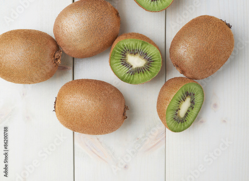 Pile of multiple kiwifruits