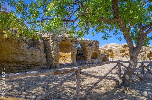 Agrigente.La vallée des temples.Tombes byzantines.