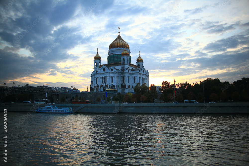 Fototapeta premium urban view Moscow street cathedrals