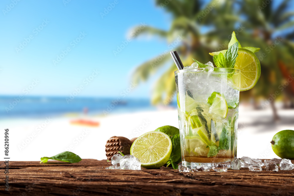 Wunschmotiv: Summer drink with blur beach on background #86210996