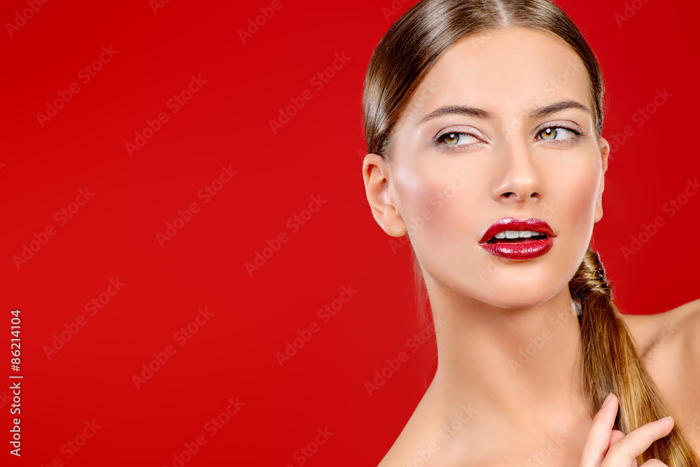 Fototapeta premium cherry lipstick