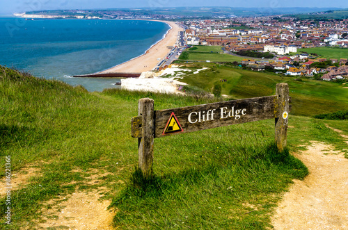 cliff edge photo