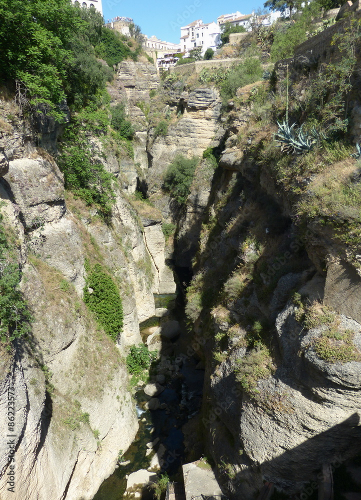 Schlucht des Guadalevin in Ronda/Spanien Schlucht des Guadalevin in Ronda/Spanien