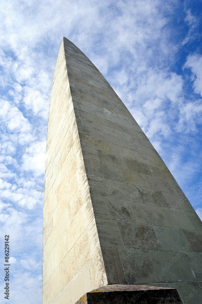 Obelisk auf dem sowjetischen Soldatenfriedhof in Tallinn, Estland