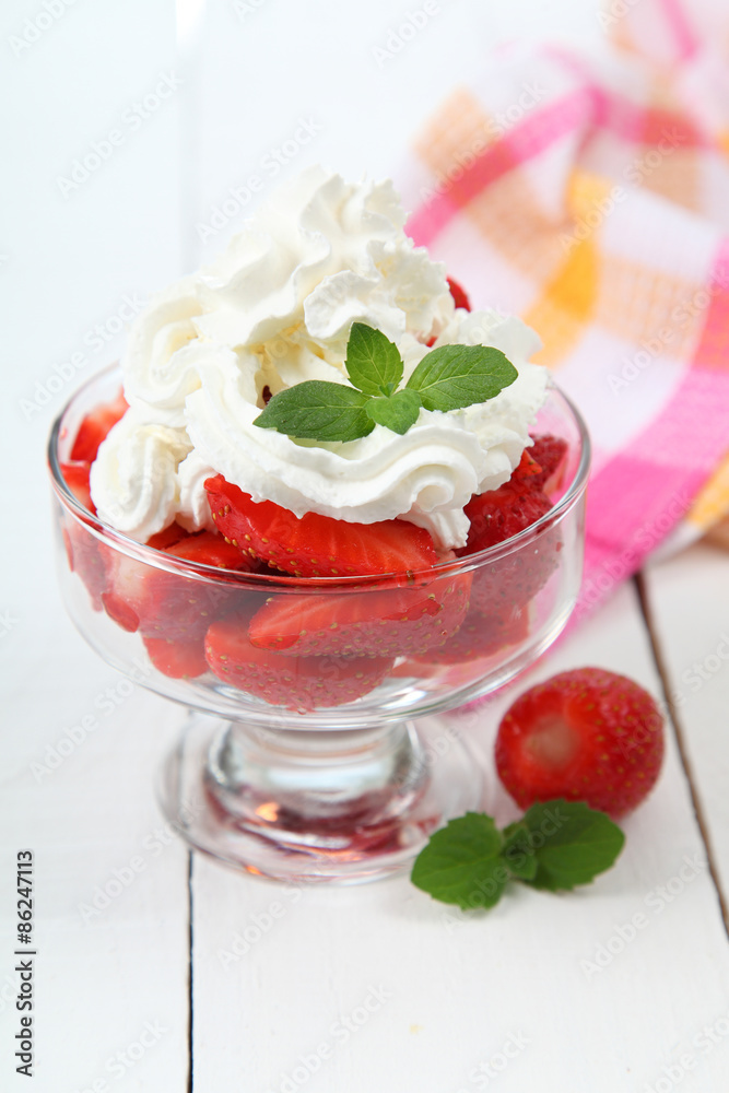 Strawberries with cream Strawberries with cream